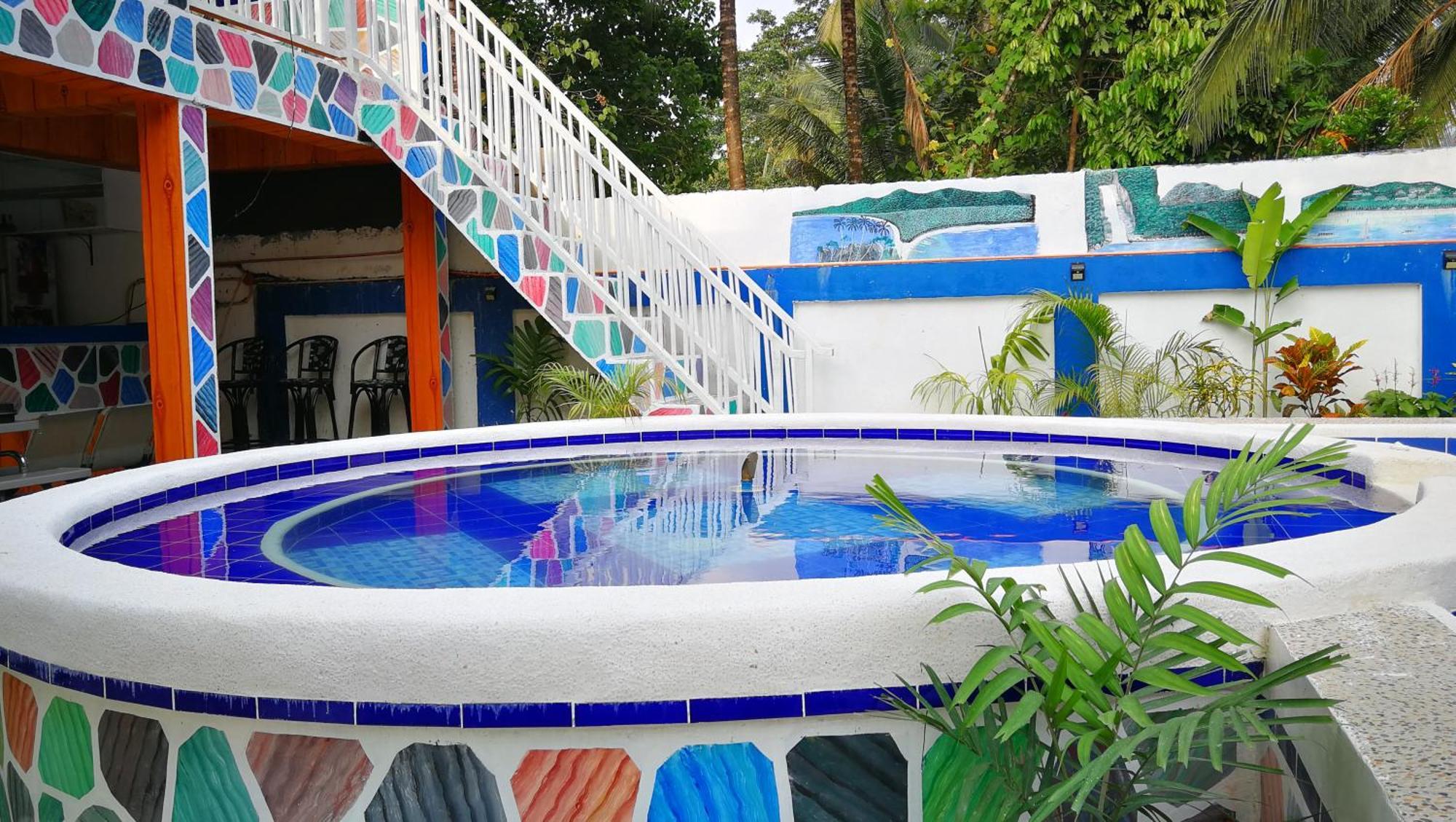 Chibel Summer Riverside Hotel 爱妮岛 外观 照片